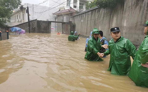 闻“汛”而动，安邦人冲在防洪救灾第一线